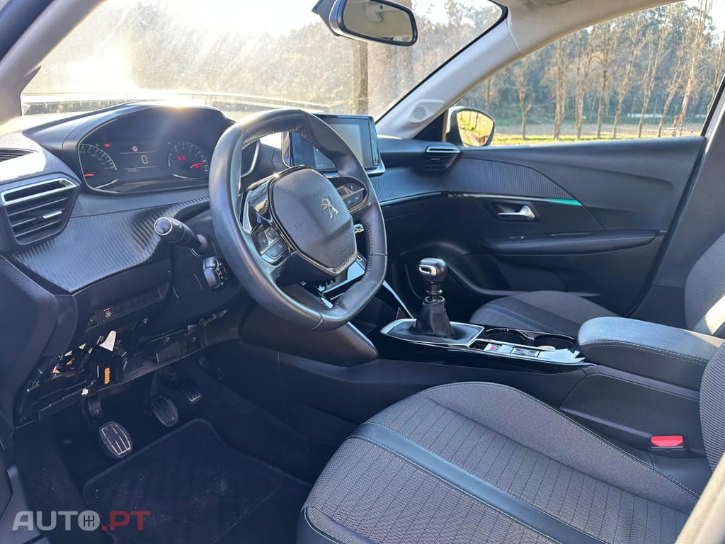 Peugeot 208 1.2 PureTech Allure