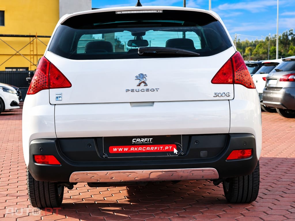 Peugeot 3008 2.0 HDi Hybrid4