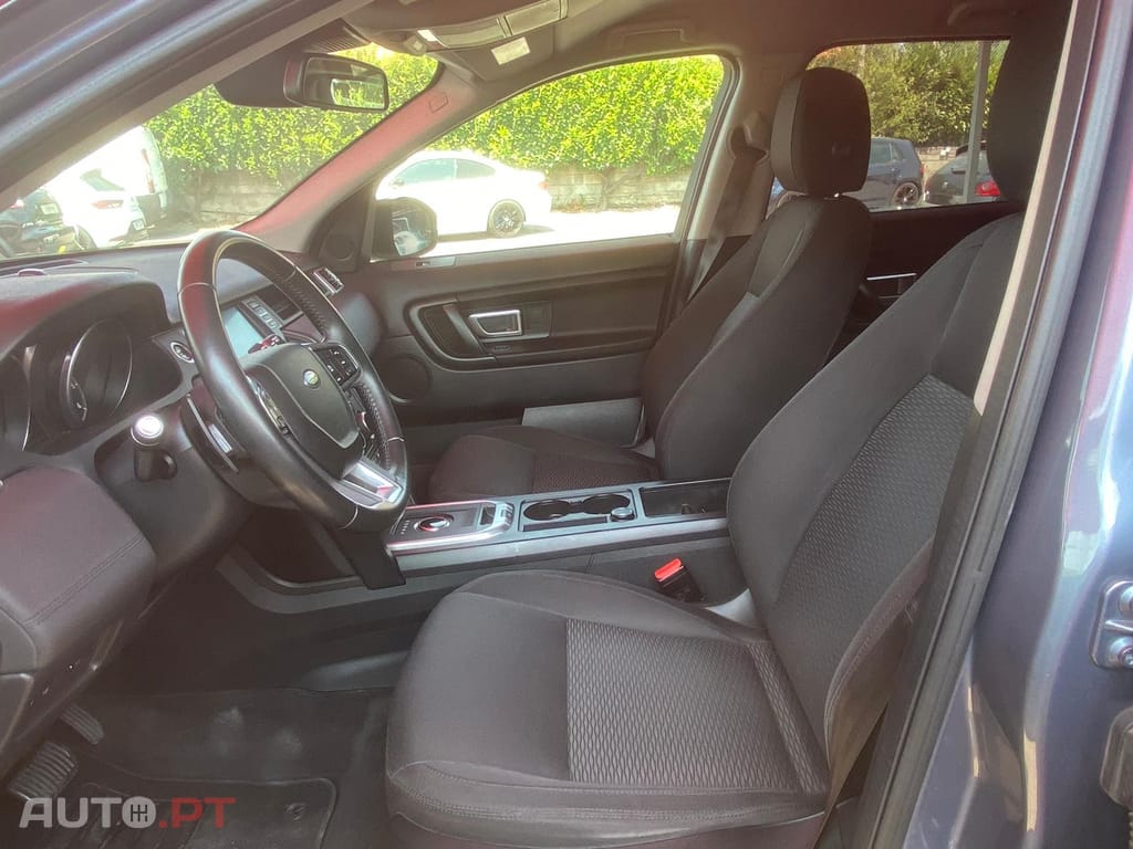 Land Rover Discovery Sport 2.0 TD4 HSE Auto