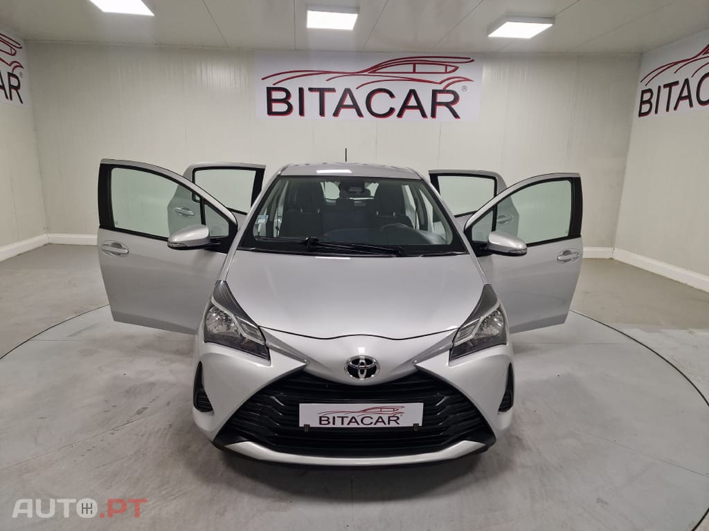 Toyota Yaris 1.0 VVT-I ACTIVE
