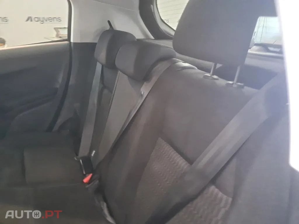 Peugeot 208 1.5 BlueHDi Signature