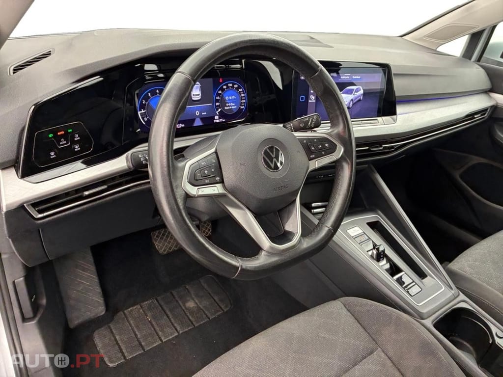 Volkswagen Golf 1.0 eTSI OPF Life DSG