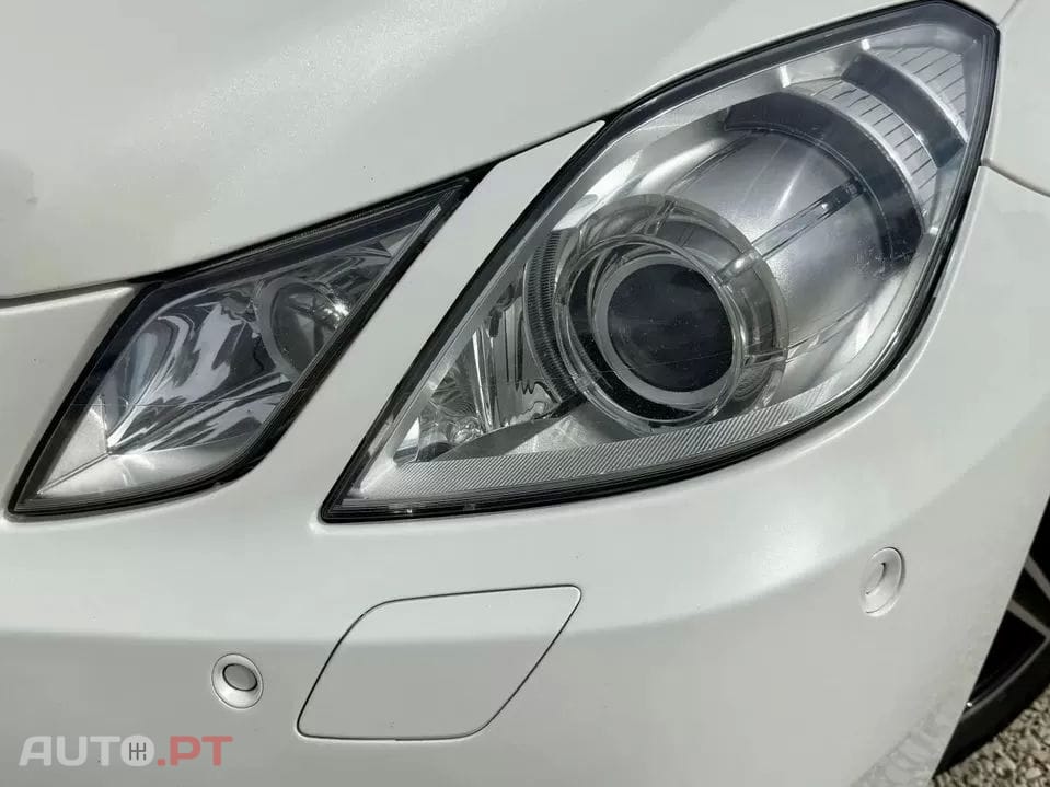 Mercedes-Benz E 250 CDi Avantgarde BlueEfficiency