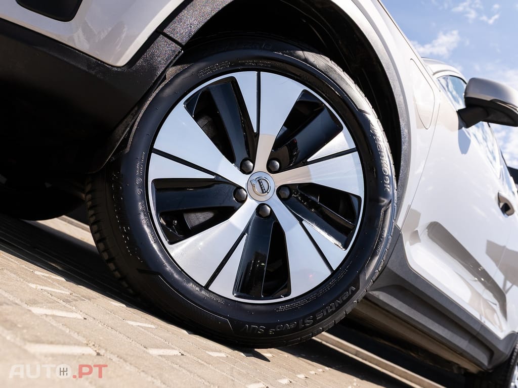 Volvo XC40 1.5 T4 PHEV Essential