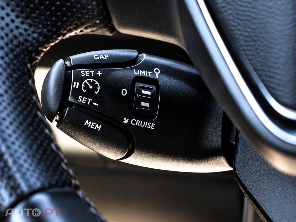 Peugeot 3008 1.5 BlueHDi GT Line EAT8