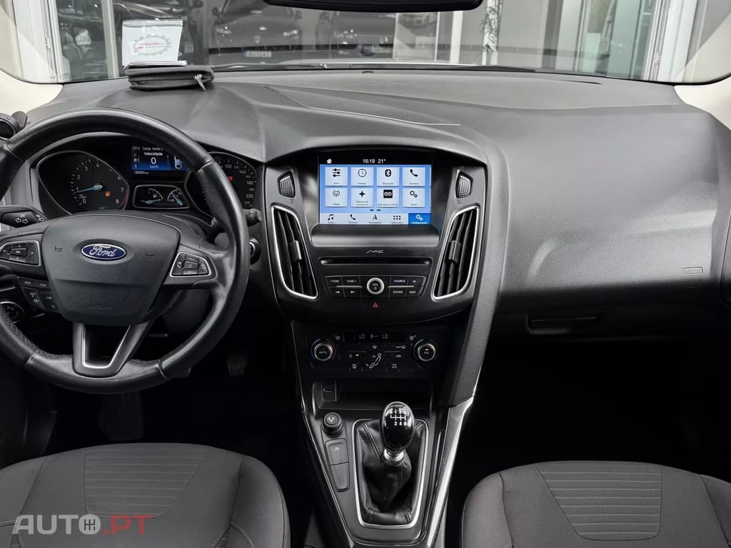 Ford Focus SW 1.0 EcoBoost Titanium