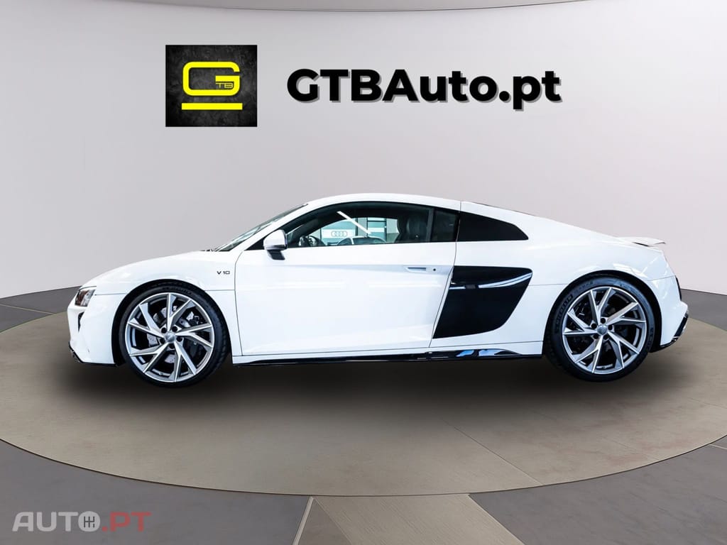 Audi R8 5.2FSi V10 RWD