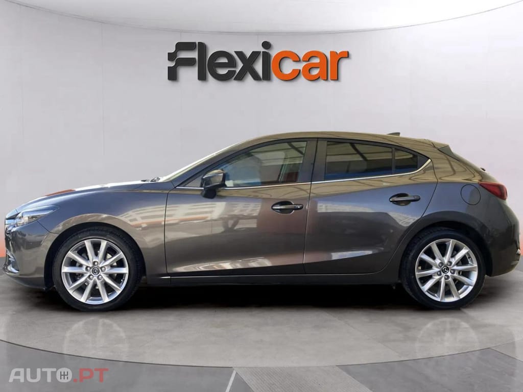 Mazda 3 1.5 Sky-D Excellence Navi