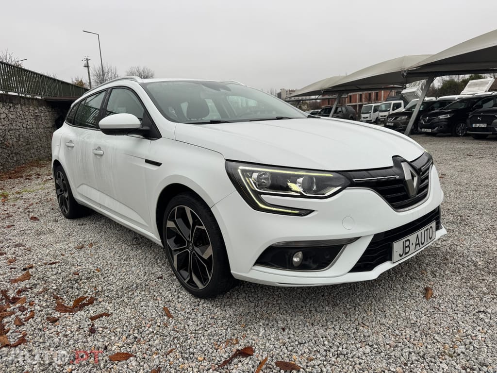Renault Mégane Sport Tourer 1.5 Blue dCi Intens