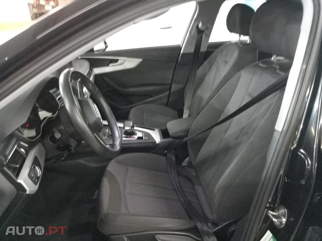 Audi A4 Avant 35 TDI S tronic