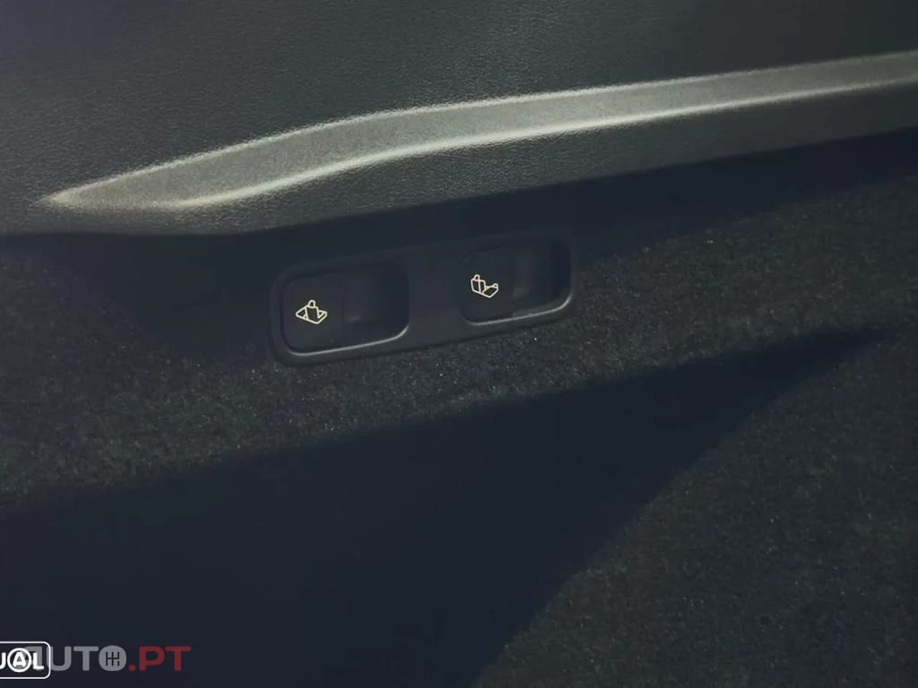 Tesla Model Y Long Range Dual Motor AWD