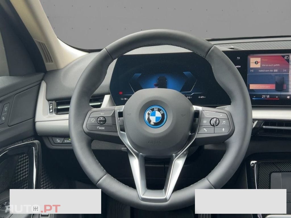 BMW iX2 eDrive20