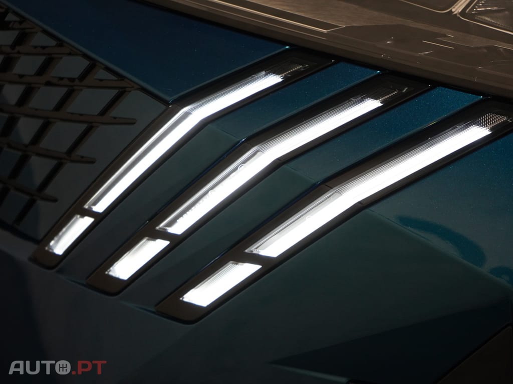 Peugeot 3008 1.2 Hybrid Allure e-DCS6