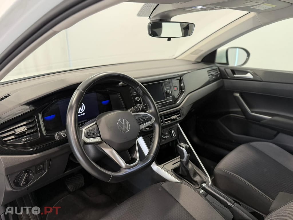 Volkswagen Taigo Outro