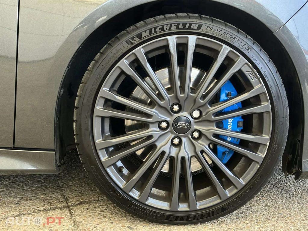 Ford Focus 2.3 EcoBoost RS Pack Performance