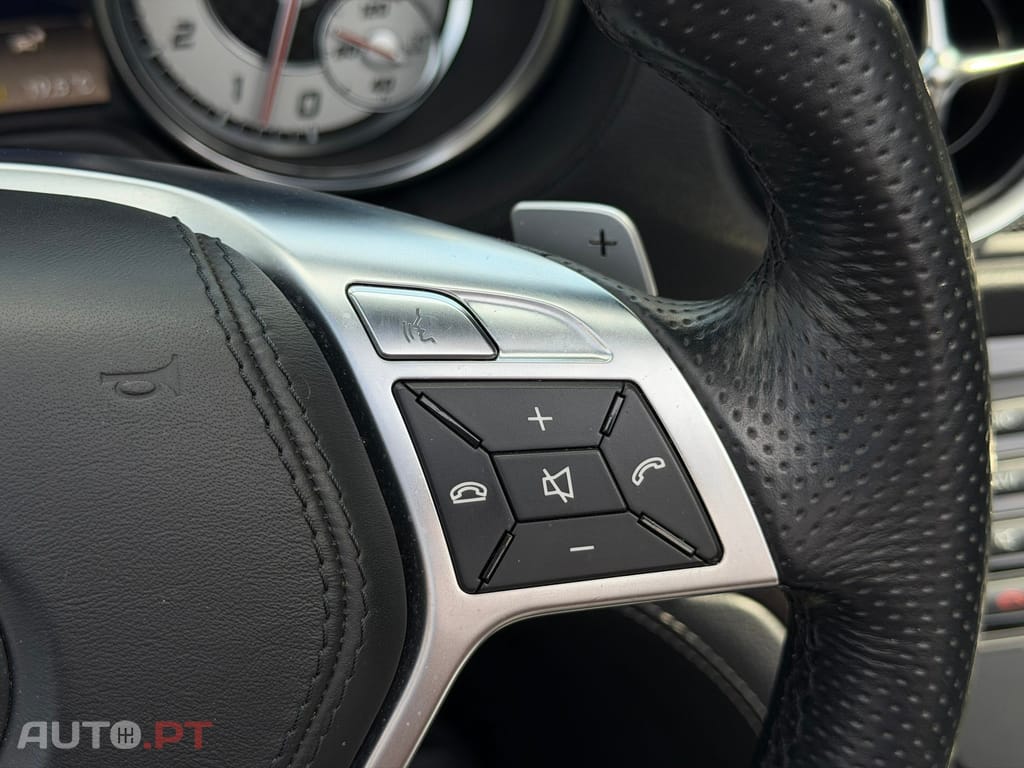 Mercedes-Benz SL 350 Standard