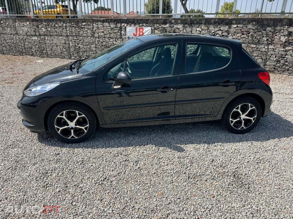 Peugeot 207 1.6 HDi Premium