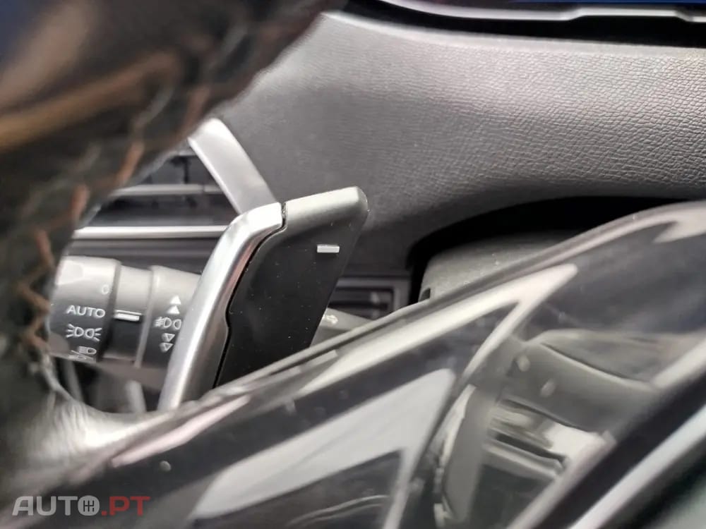 Peugeot 5008 BlueHDI 120 EAT6 Stop & Start Allure