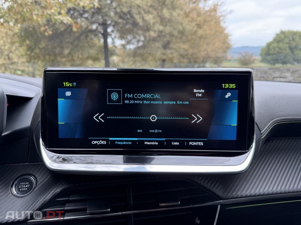 Peugeot E-2008 50 kWh GT