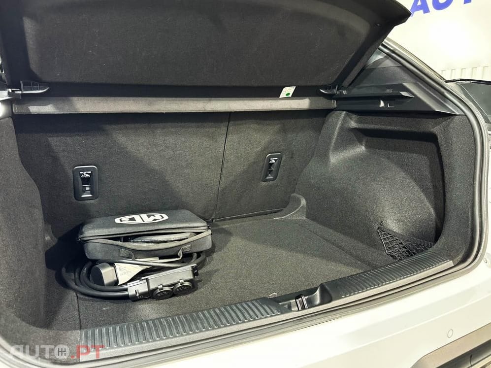 MG MG4 51 kWh Standard