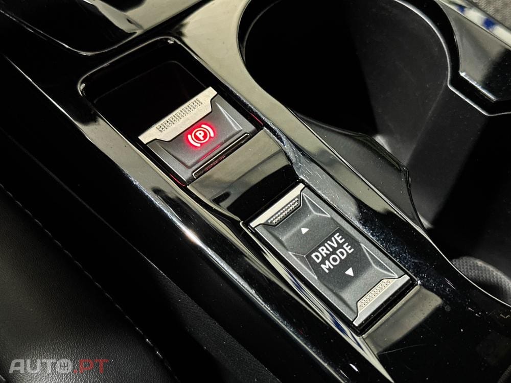Peugeot E-208 50 kWh GT Pack