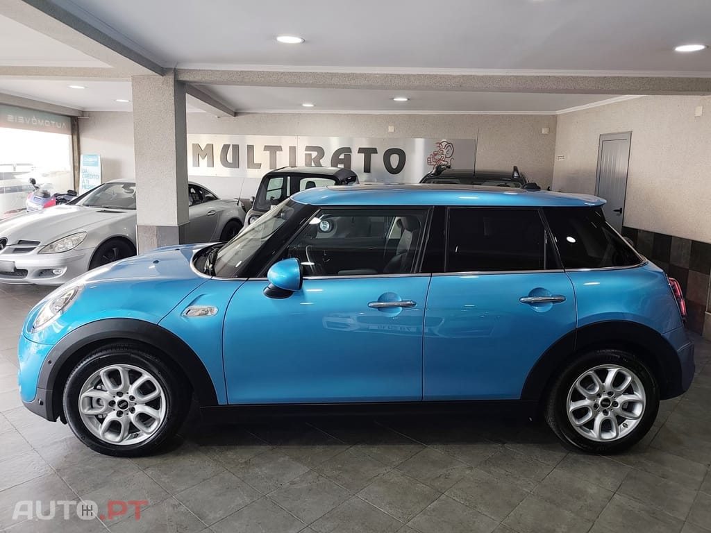 MINI Cooper Cooper S