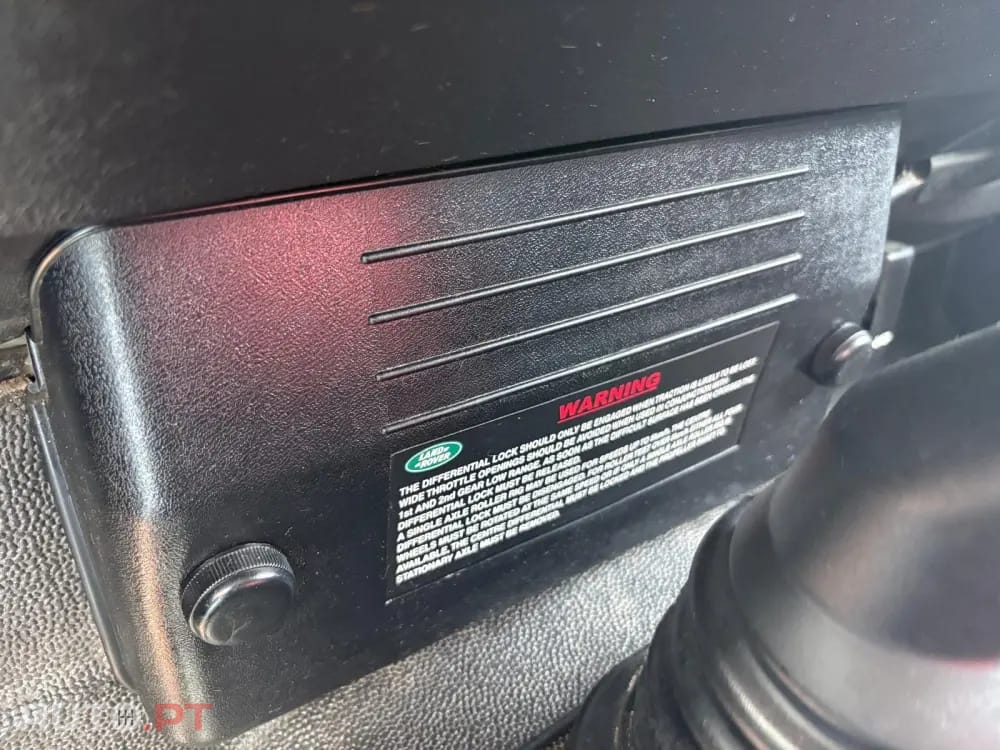 Land Rover Defender 90 2.5 Td5 S
