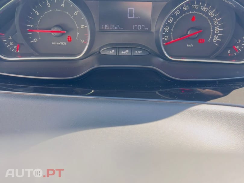 Peugeot 208 PureTech 68 Active