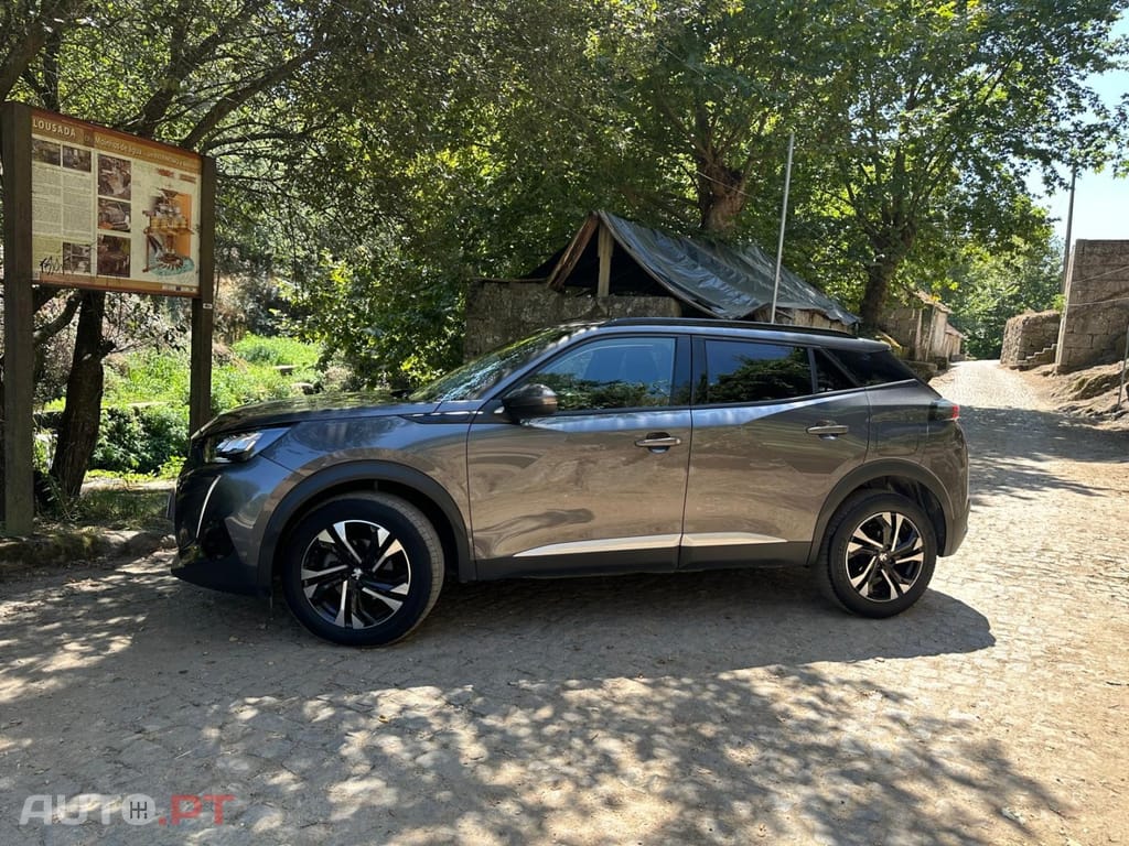 Peugeot 2008 1.2 PureTech Allure Pack EAT8