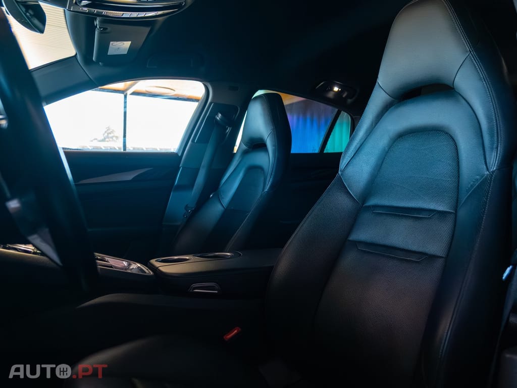 Porsche Panamera 4 Executive