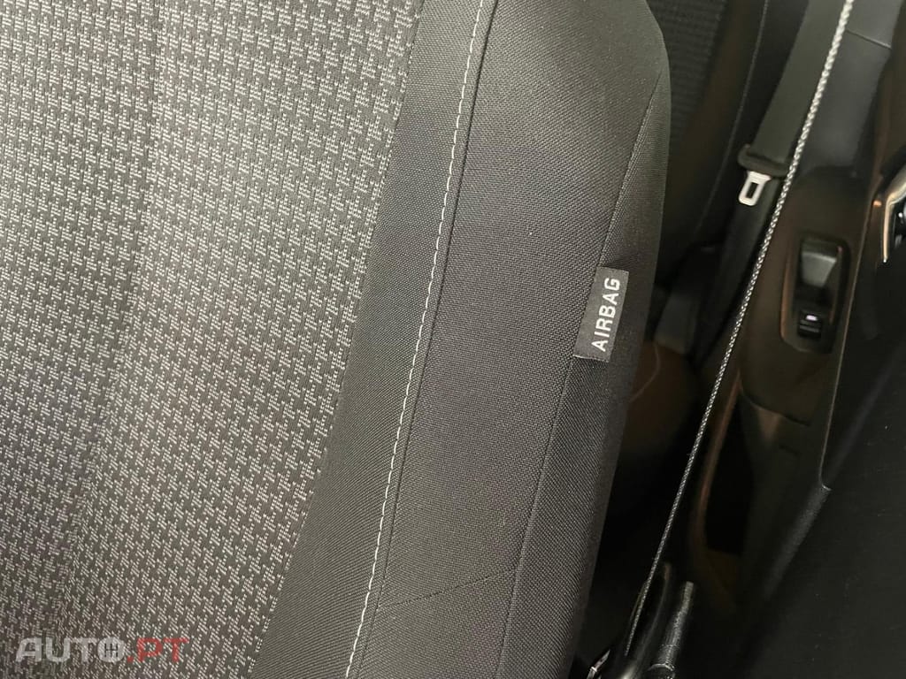 Peugeot 308 1.6 BlueHDi Style
