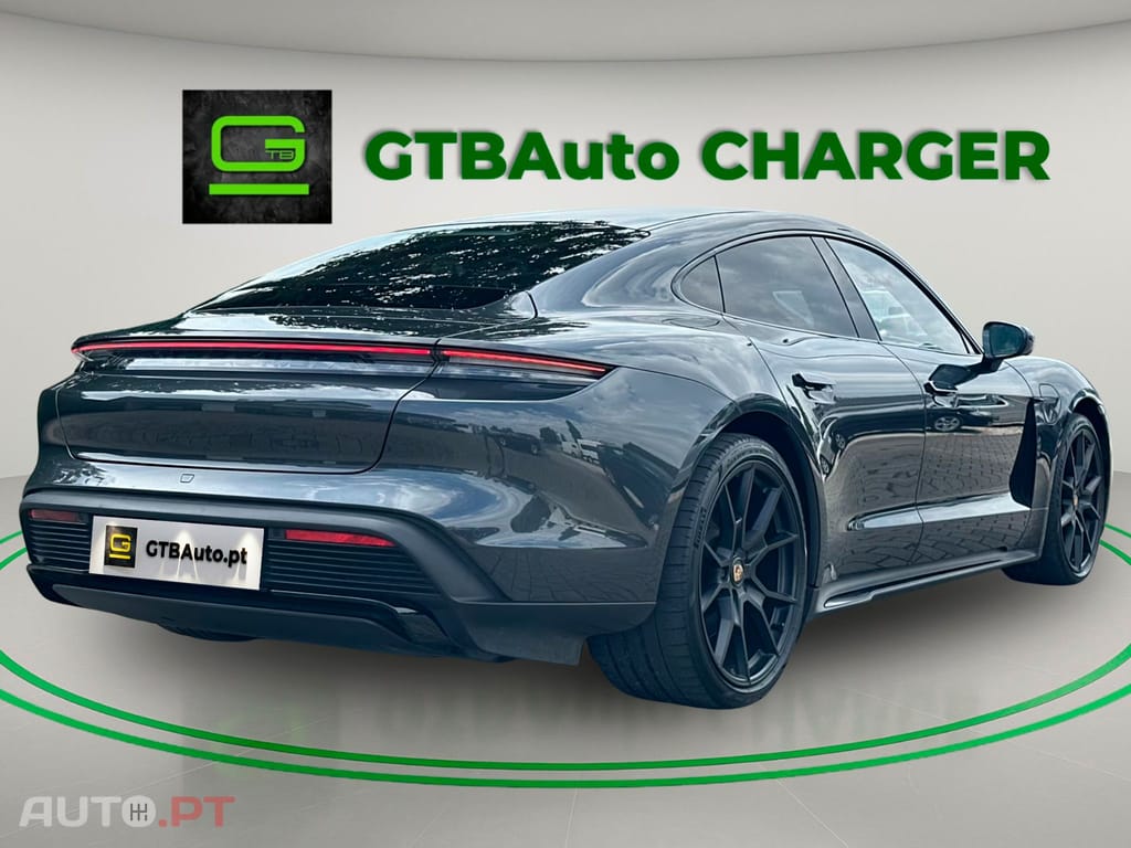 Porsche Taycan GTS I.V.A DEDUTIVEL 