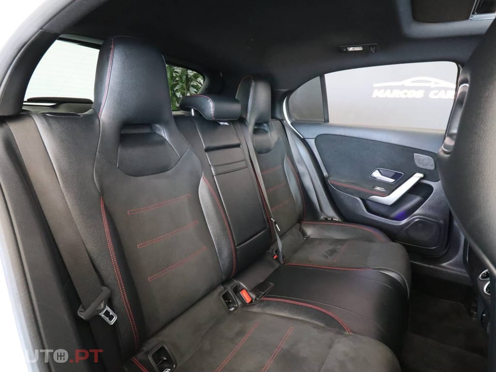 Mercedes-Benz A 250 e 8G-DCT AMG Line