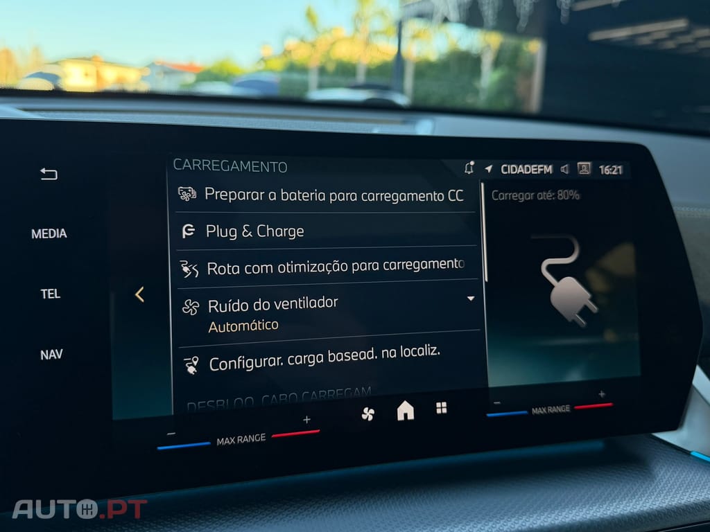 BMW iX2 eDrive20 Pack Desportivo M Pro