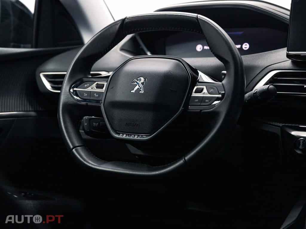 Peugeot 3008 1.5 BlueHDi Active Pack EAT8