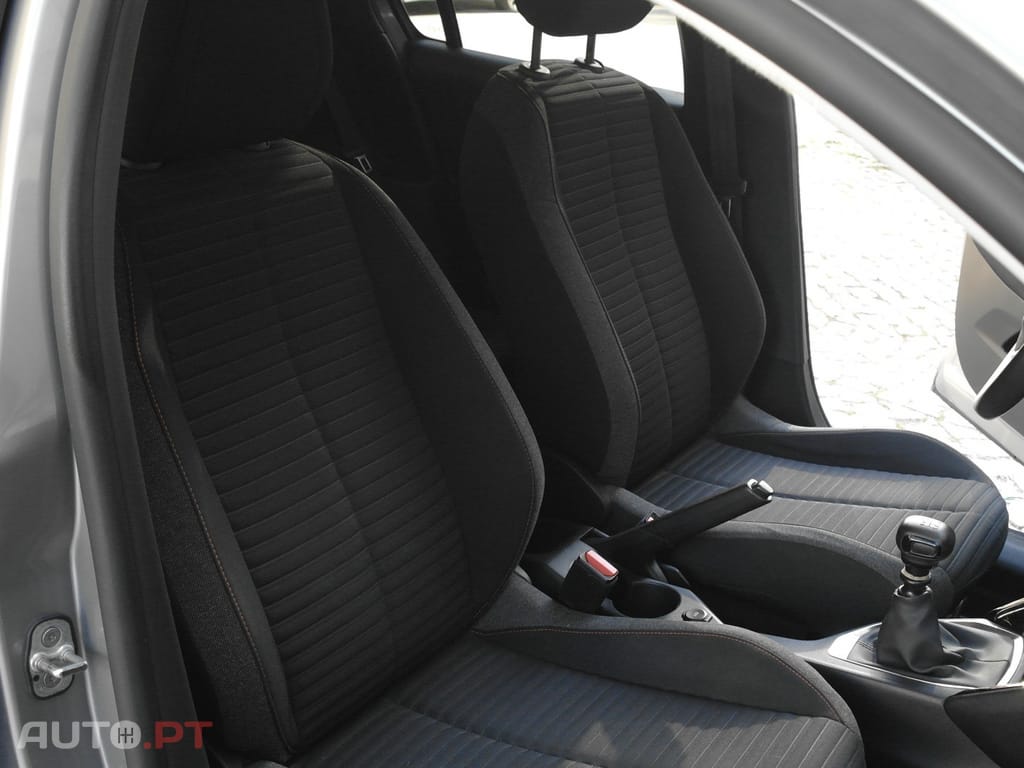 Peugeot 208 1.5 BlueHDi Active