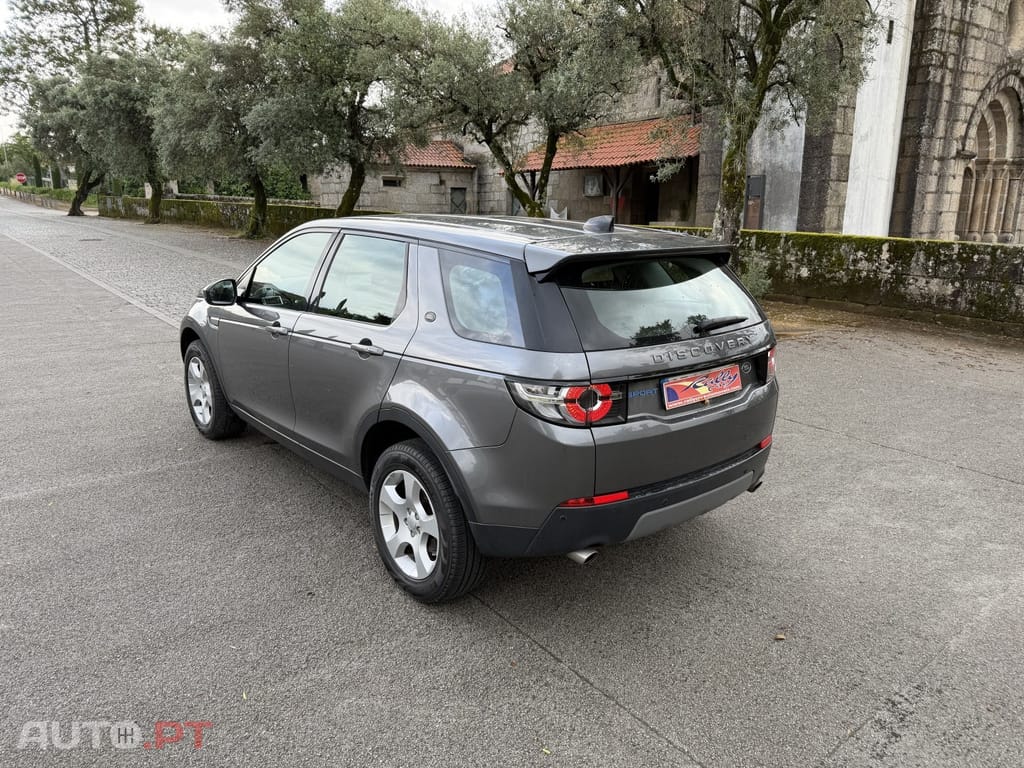 Land Rover Discovery Sport 2.0 eD4 HSE