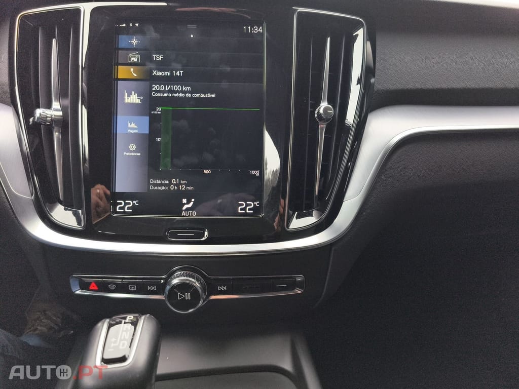 Volvo V60 2.0 D3 Momentum Geartronic