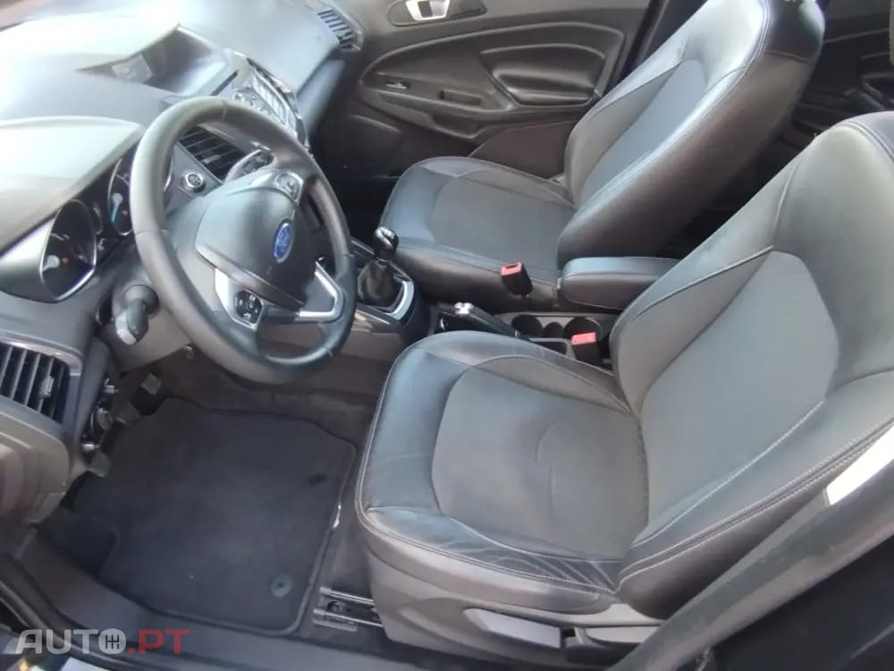 Ford EcoSport 1.5 TDCi Titanium S