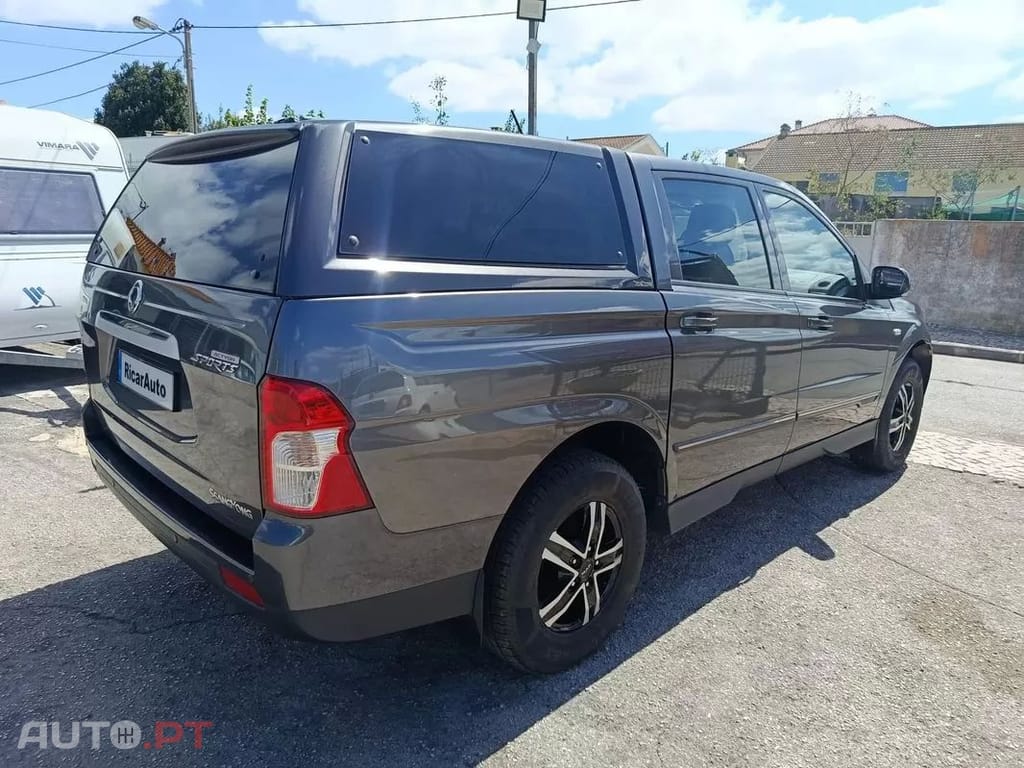 SsangYong Actyon 2WD Crystal