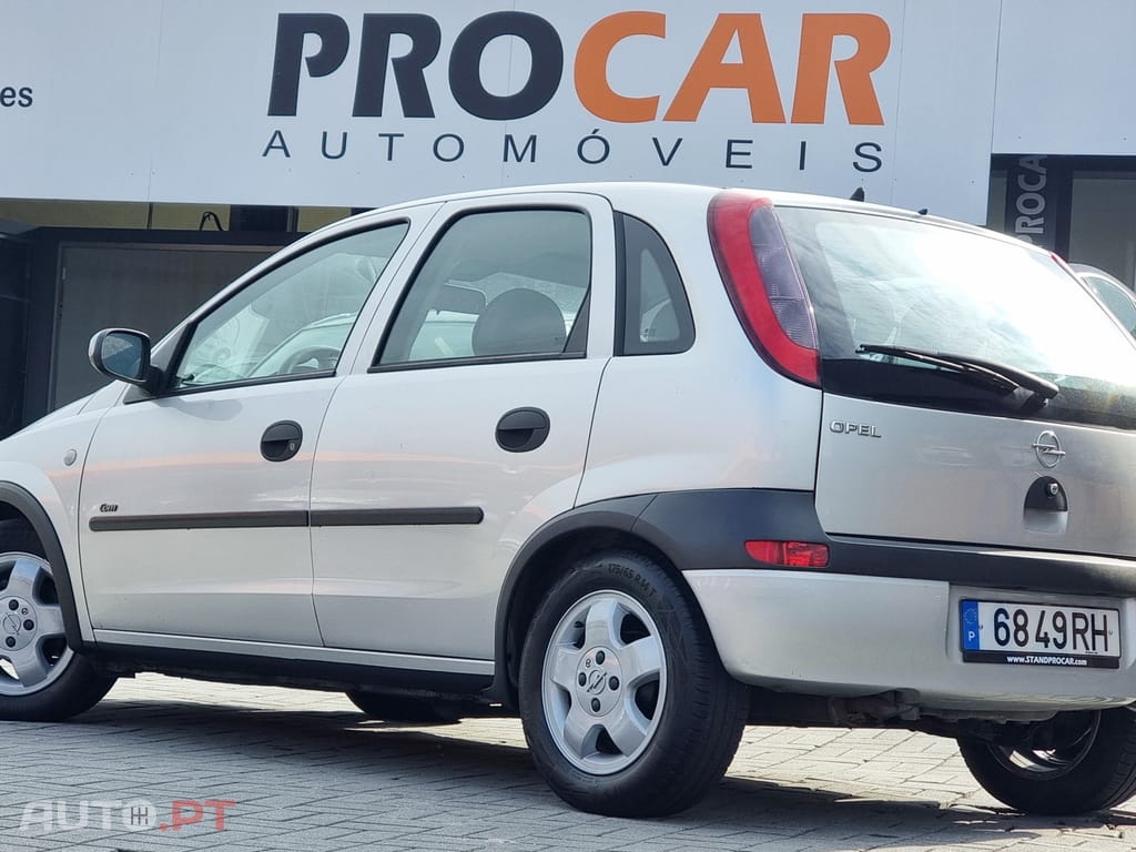 Opel Corsa 1.2 16V Confort