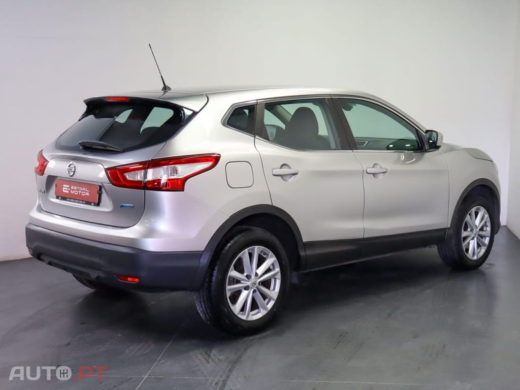 Nissan Qashqai 1.5 dCi Acenta Connect