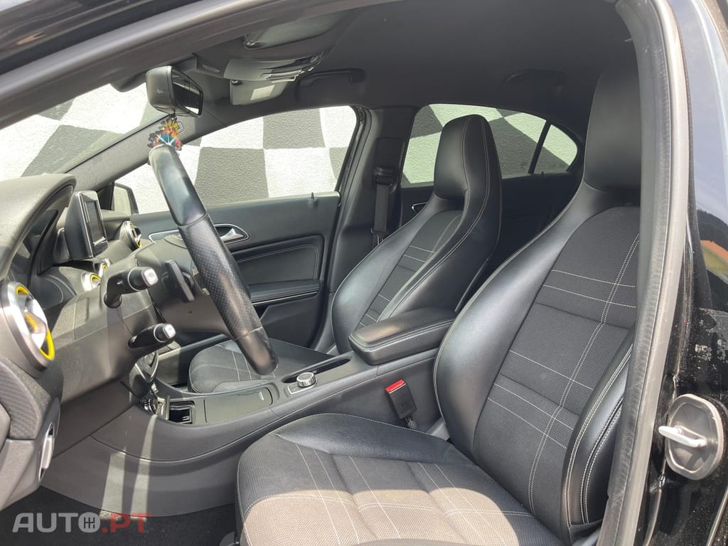 Mercedes-Benz A 180 d 8G-DCT AMG Line