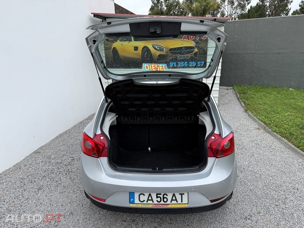 SEAT Ibiza 1.2 TDI CR Ecomotive Reference — fotografia 5