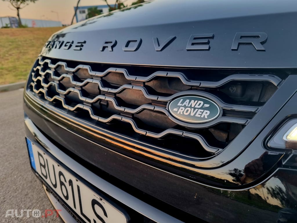 Land Rover Evoque P300e Hybrid