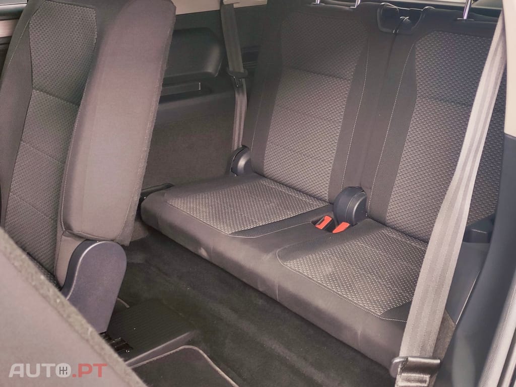 Volkswagen Tiguan Allspace 2.0 TDI Confortline DSG