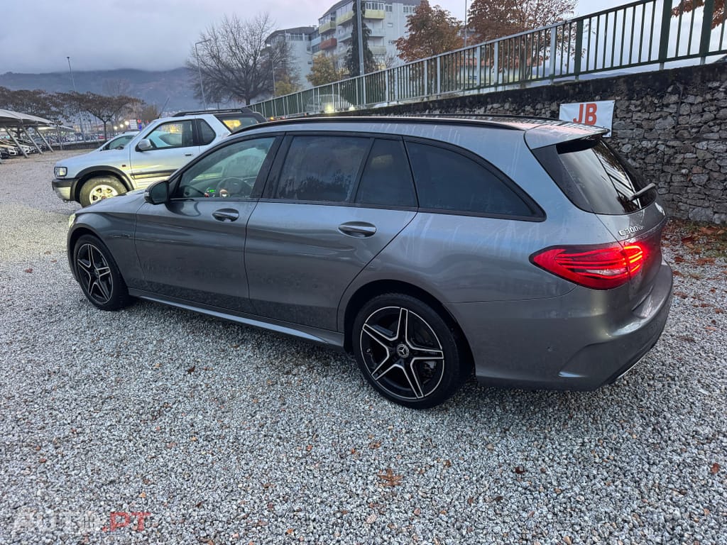 Mercedes-Benz C 300 de AMG Line