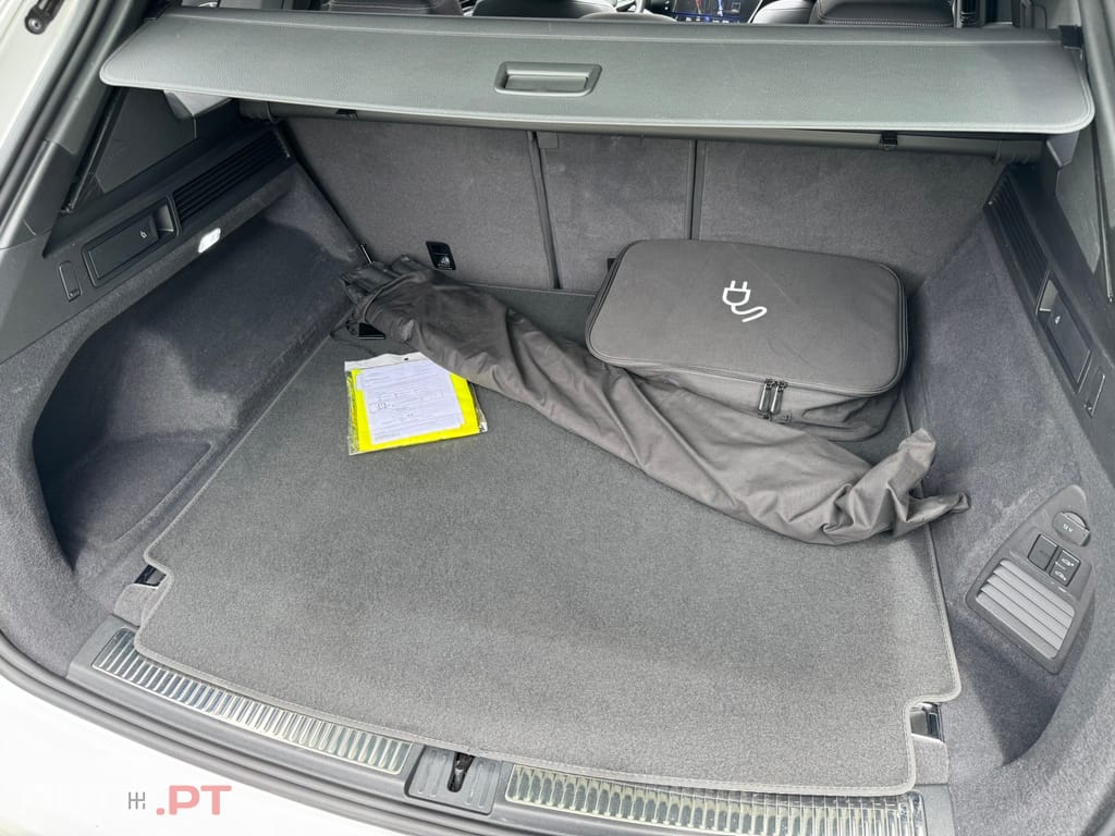 Volkswagen Touareg 3.0 TSI e-Hybrid R