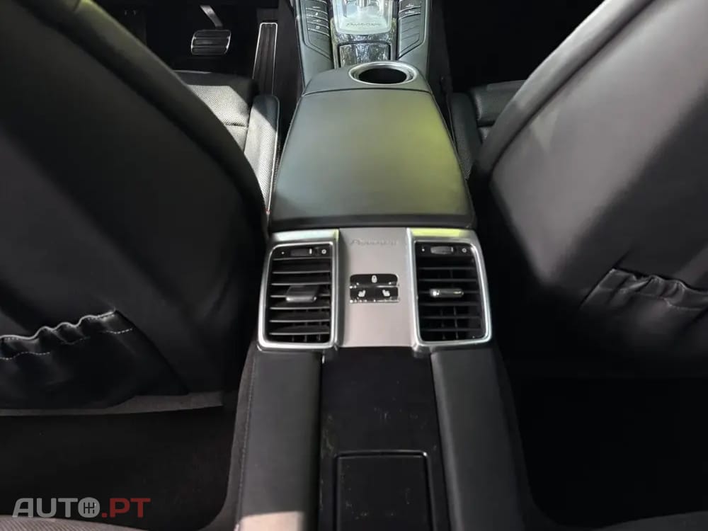 Porsche Panamera S E-Hybrid