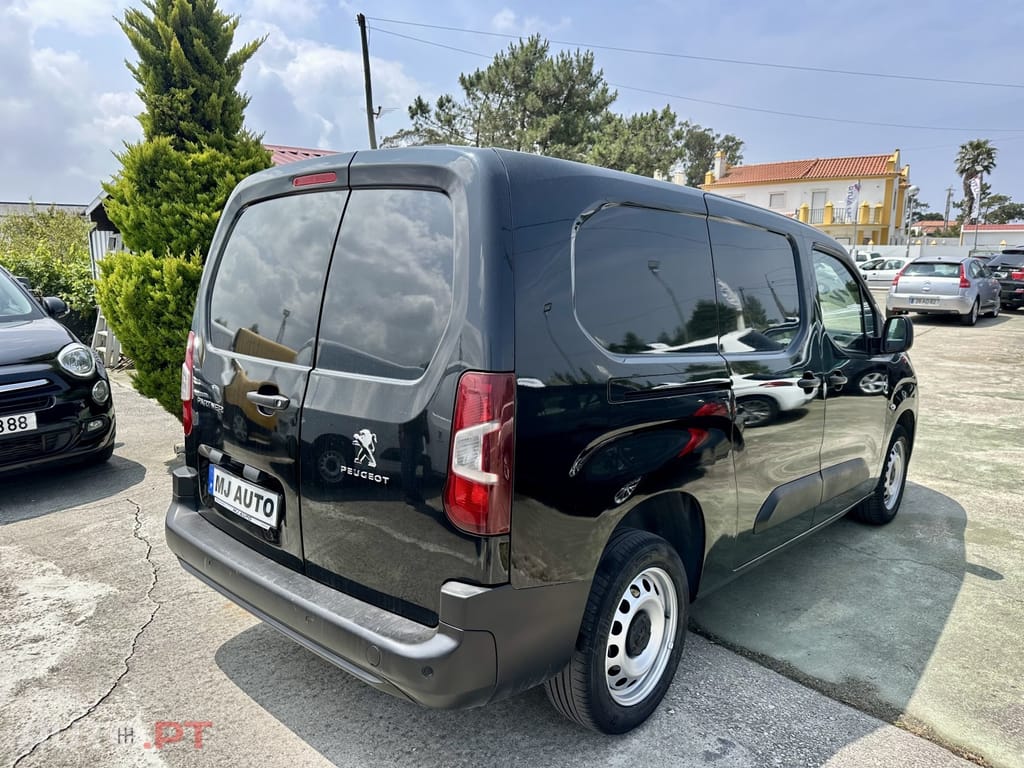 Peugeot Partner 1.5 BlueHDi Pemium Longa